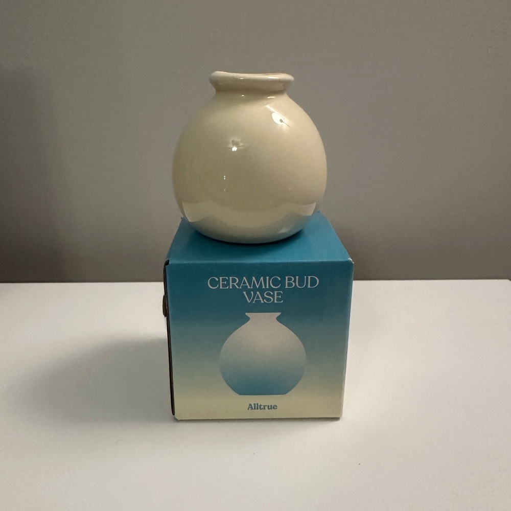 Alltrue Ceramic Bud Vase